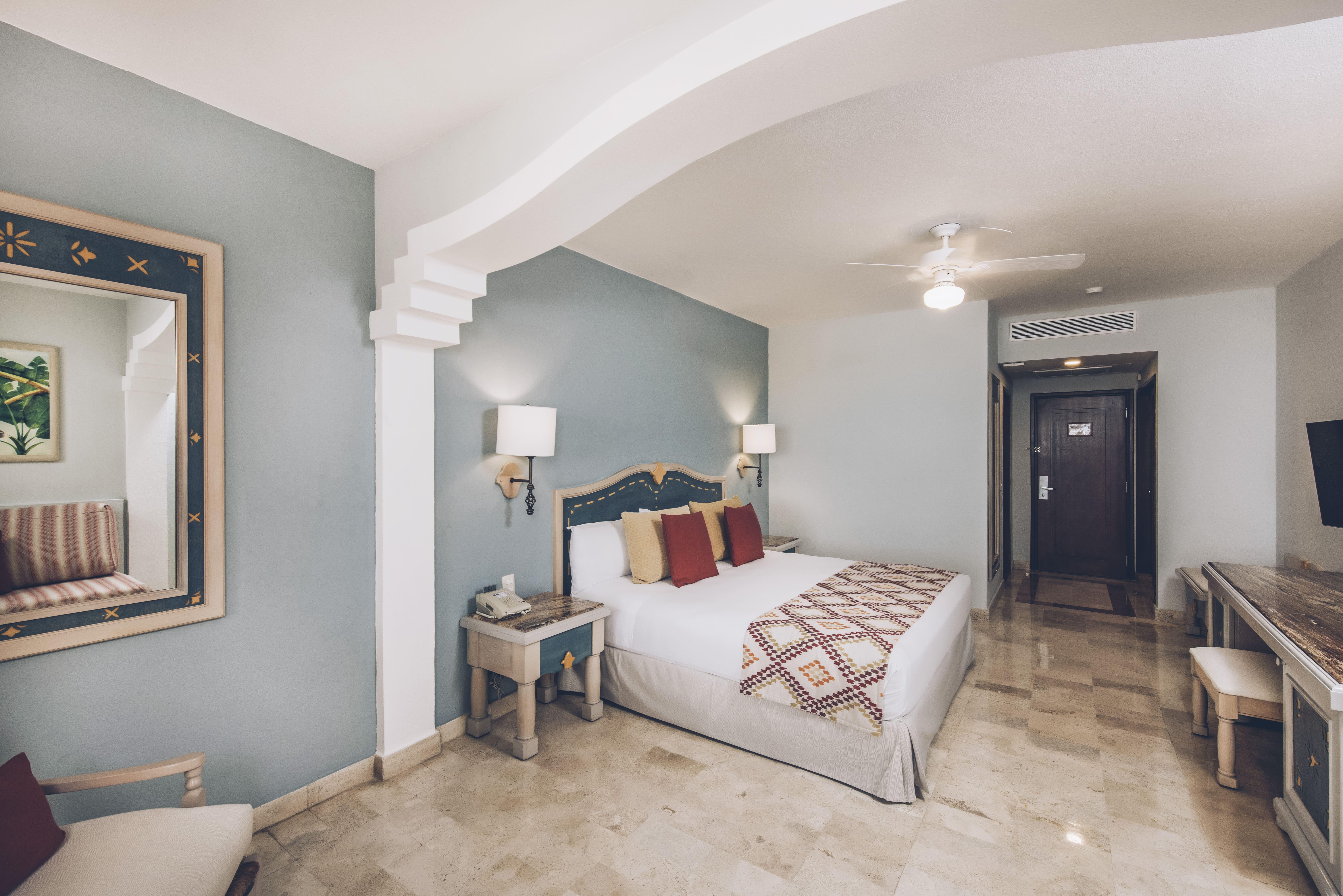 Iberostar Waves Paraiso Del Mar Playa Paraiso Екстериор снимка